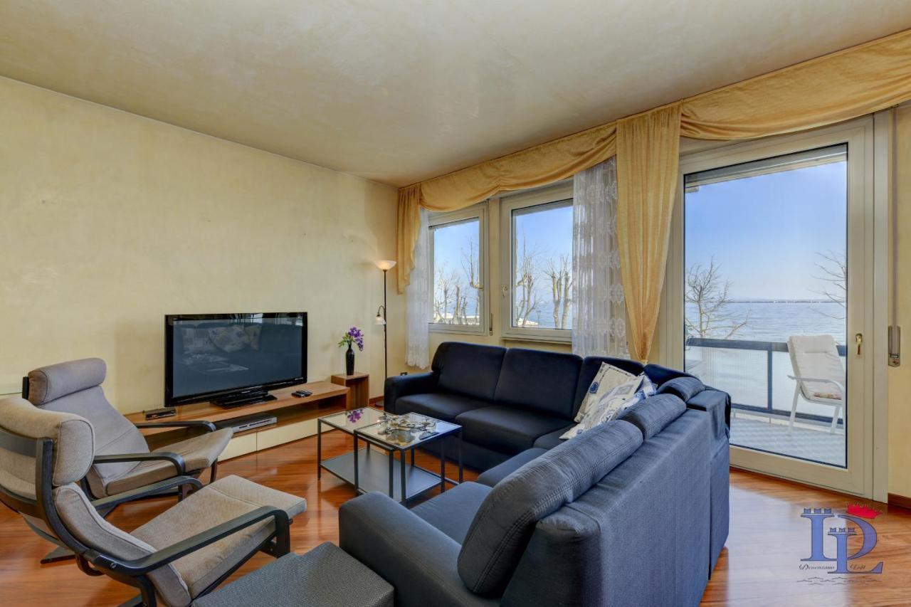 Desenzanoloft Official Partner Marriott Homes & Villas - Charming On The Lake Front Lake Desenzano del Garda Zewnętrze zdjęcie